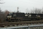 NS 4489 leads 25P